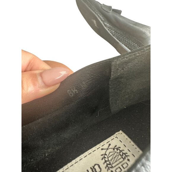 ANDRE ASSOUS Black Leather Low Loafers Wedges Size 8.5 - Picture 2 of 6